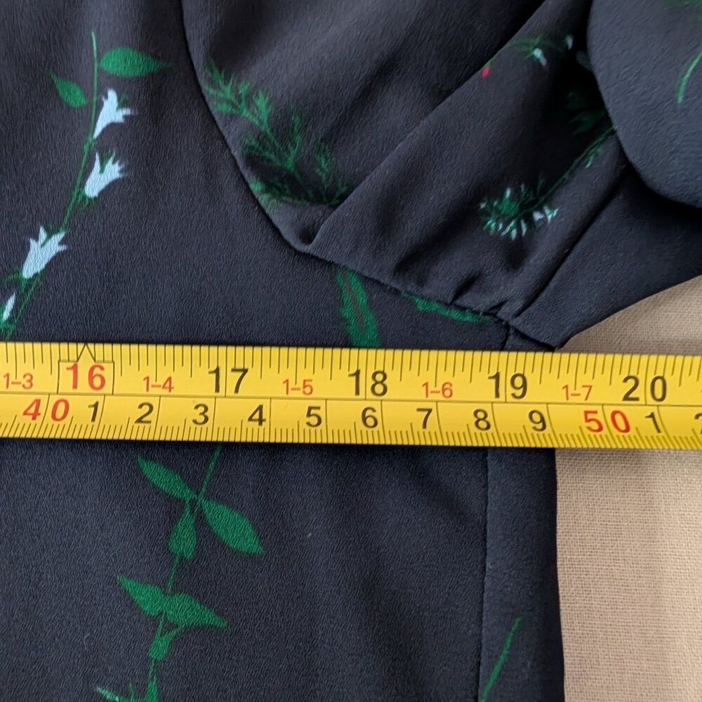 ⭐Banana Republic Blue Botanical Chiffon Shirt Dress Tie Belt Jabot Ruffle Size 6 - Picture 6 of 10